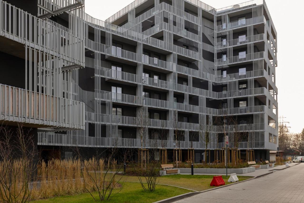 Stacja Wola Apartments With Parking By Noclegi Renters Warsawa Bagian luar foto